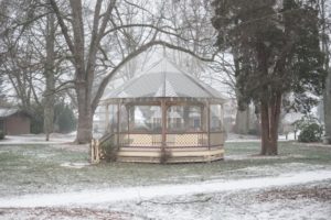 Snowy Gazebo in Elizabeth Park - Northwest Stock Images